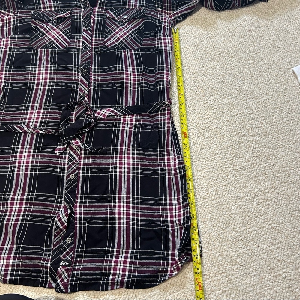Bass Women’s plaid button up belted Shirt Dress Size Medium Black White Burgundy - Picture 10 of 10